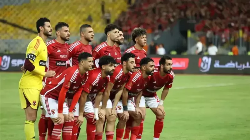 الأهلي يُجدد عقود 3 لاعبين في هذا الموعد