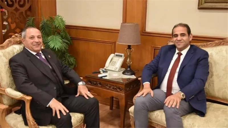 محافظ بورسعيد : تقديم كامل الدعم للنهوض بالعملية التعليمية داخل جامعة بورسعيد