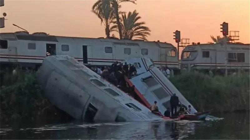 20 مصاباً حصيلة حادث قطاري المنيا