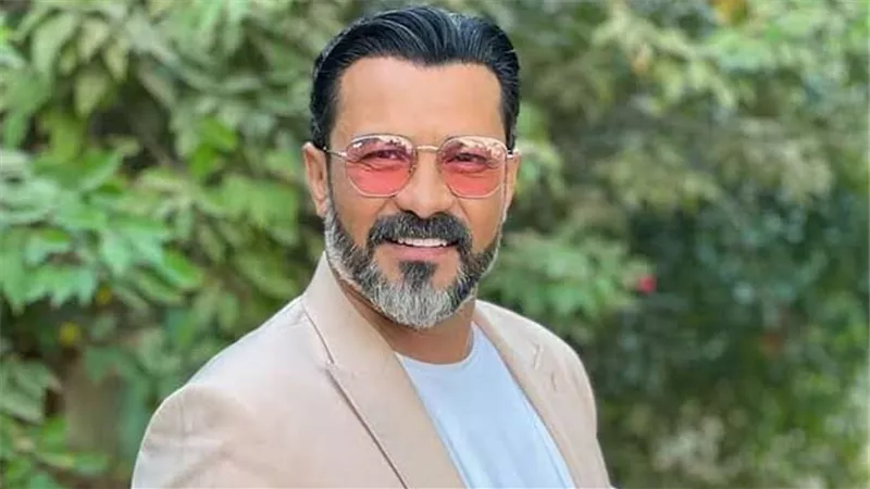 محمد رجب يخوض السباق الرمضاني 2025 بـ «الحلانجي»