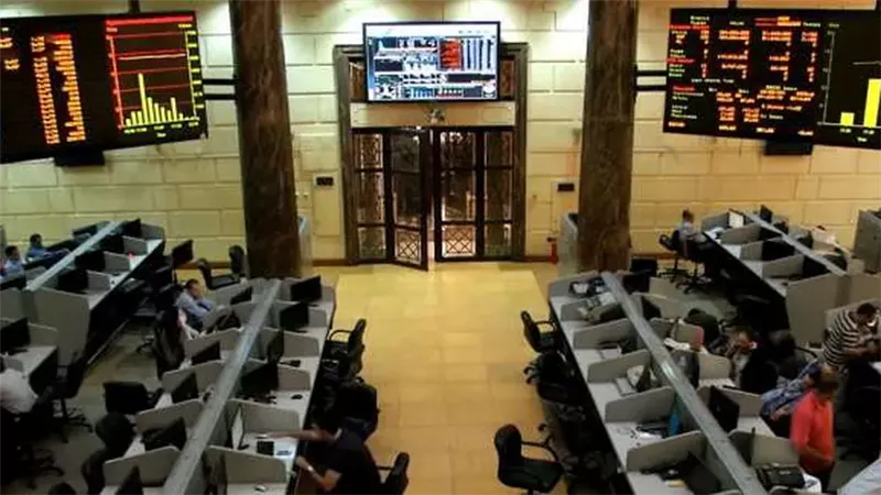 تراجع مؤشرات البورصة بمنتصف تعاملات اليوم الأحد