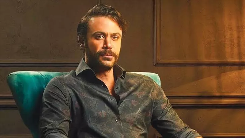 محمد إمام يواصل استعداده لأحدث أعماله «الكينج»