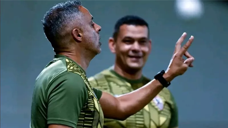 «بمحاضرة فنية».. الزمالك يبدأ الاستعداد لمواجهة الأهلي في نهائي السوبر المصري