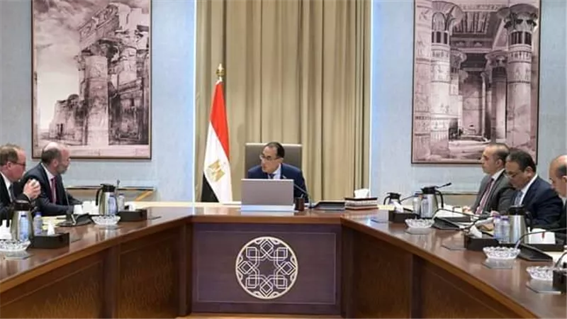 رئيس الوزراء يعرب عن تطلعه لاستمرار دعم حزب الشعب الأوروبي