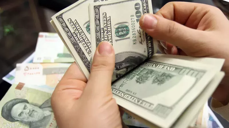 الداخلية تلاحق أباطرة النقد الأجنبي بـ السوق السوداء 
