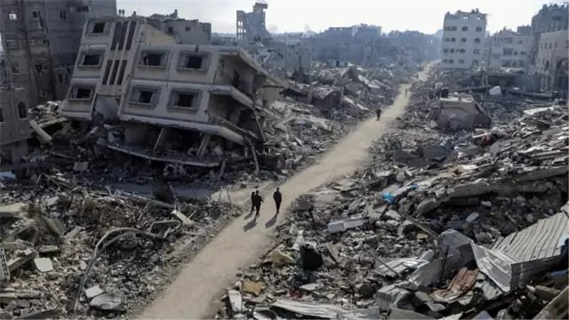 الرئاسة الفلسطينية: نقدم للقمة العربية الطارئة رؤية فلسطين لإعادة إعمار غزة
