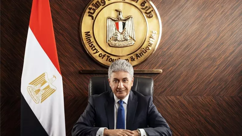 وزير السياحة: هناك أسواق جديدة وخطط لتحسين جودة المنشآت الفندقية