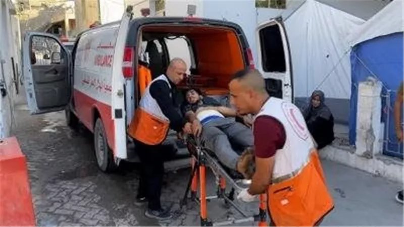 الصحة اللبنانية: استشهاد مسعف وإصابة آخرين في غارة إسرائيلية جنوب لبنان