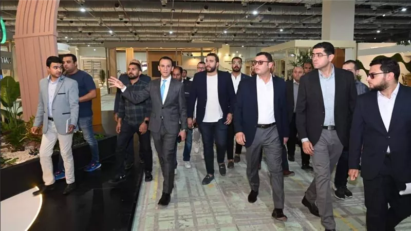 وزير الإسكان يتفقد الاستعدادات النهائية لاستضافة المنتدى الحضري العالمي