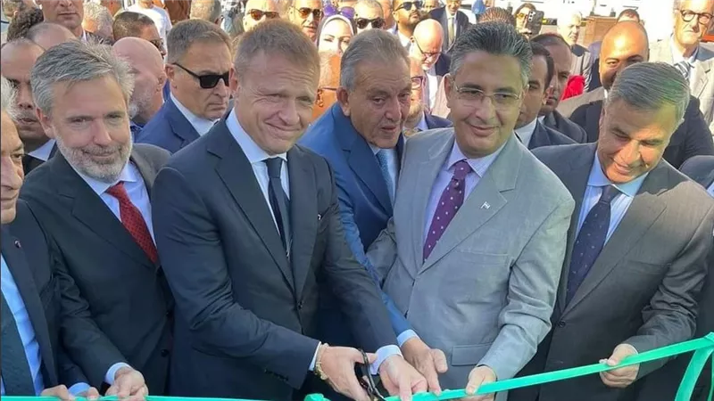 وزير التموين يفتتح مشروع سوق اليوم الواحد للمزارعين بـ الإسكندرية 