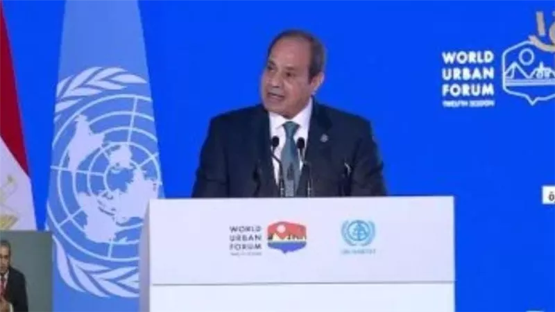  السيسي: مصر تقدم كل سبل الدعم لوقف الدماء والدمار الذي يعيشه الشعوب