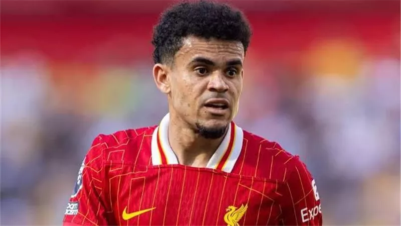 لويس دياز ينضم إلى التشكيل المثالي للجولة الرابعة في دوري أبطال أوروبا