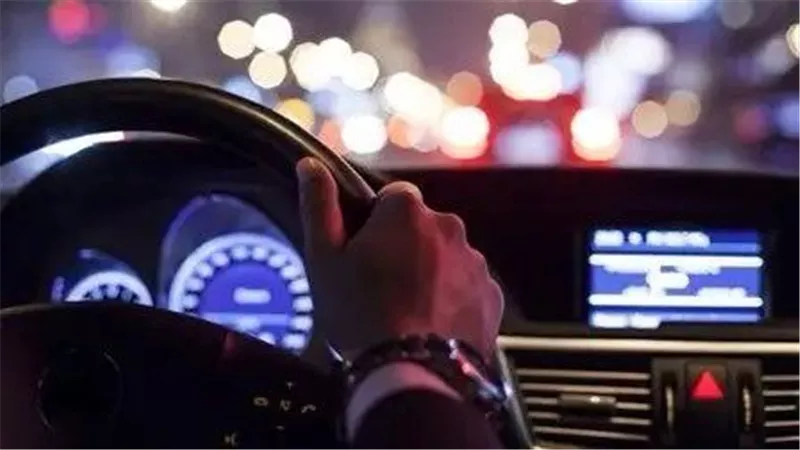 العشى الليلي: الأسباب والأعراض وطرق العلاج