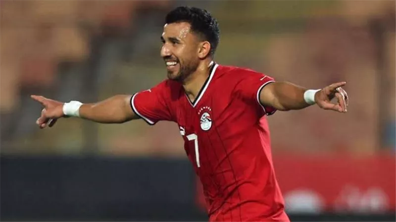 منتخب مصر يتغنى بإنجازات «تريزيجيه» مع الفراعنة