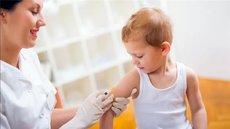 أعراض التهاب السحايا لدى الأطفال وأهم اللقاحات للوقاية