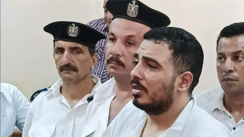 الطبيب الشرعي بقضية سفاح التجمع: الاعتراف هو اللي بين سبب وفاة ضحاياه