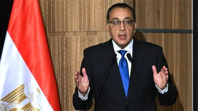 رئيس الوزراء يقر تفعيل منظومة الكارت الموحد للدعم  التمويني فى بورسعيد