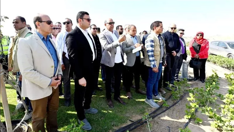 وزير الإسكان يوجه بتكثيف معدلات تنفيذ تلال الفسطاط للانتهاء فى المواعيد المحددة