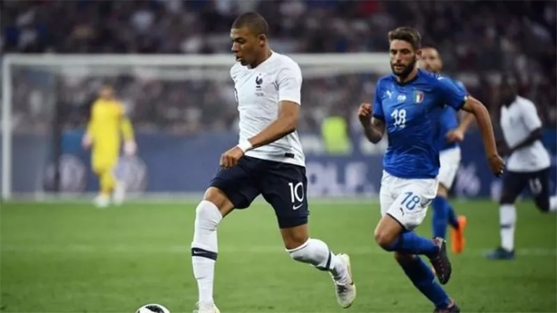 الليلة.. مواجهة نارية بين منتخب فرنسا وإيطاليا فى قمة دوري الأمم الأوروبية