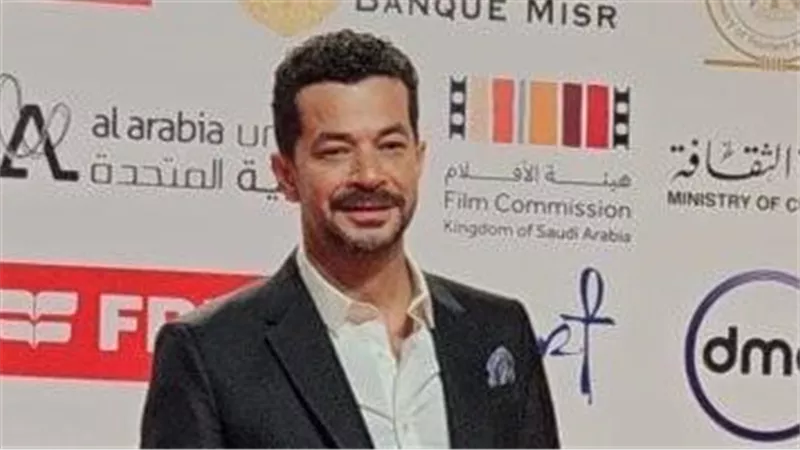  هدي المفتي وشريف سلامة في عرض «موعد مع الماضي» بمهرجان القاهرة