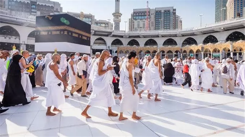 طريقة التقديم لطلبات الحج السياحي والضوابط المنظمة لأداء الفريضة