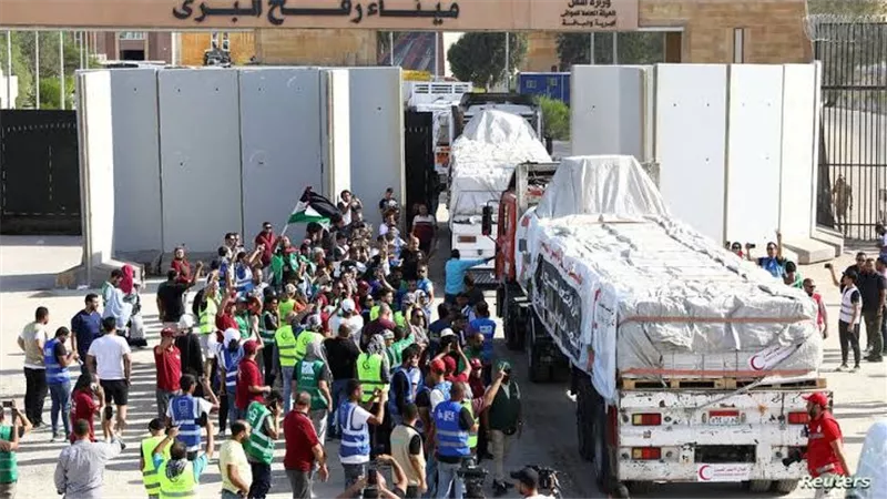 السلطة الفلسطينية ترفض تدخل الشركات الأجنبية في توزيع المساعدات