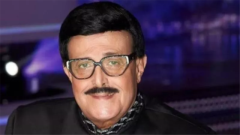 سمير غانم.. ضحكة مصر تبكي على أطفال العراق