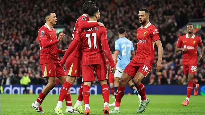 ليفربول يتلقى ضربة قوية قبل مواجهة تشيلسي
