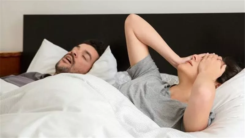 تخلص من الشخير أثناء النوم بوجبة معتادة تحل المشكلة
