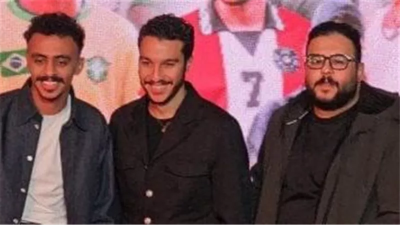 نجوم الكرة والفن يحتفلون بـ «الحريفة 2» بعرض خاص