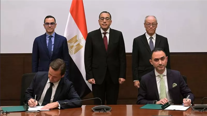باستثمارات 45 مليون دولار.. نيسان مصر تُوقّع عقد تصنيع طراز ثالث