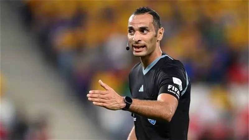 الكاف يعلن عن حكم مباراة الزمالك والمصري بالكونفدرالية