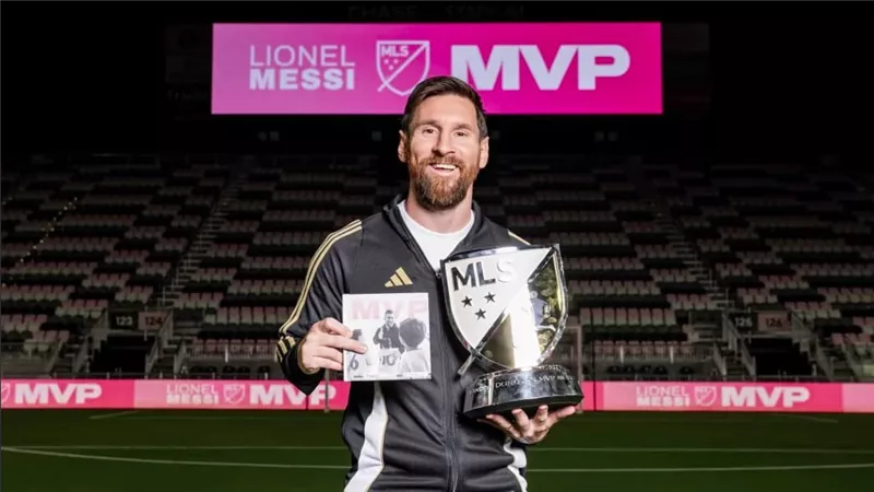 قبل كأس العالم للأندية.. ميسي يستعد لخصومه بإنجاز جديد