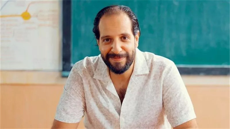 أحمد أمين يشيد بموهبة لميس محمود بـ «ساعته وتاريخه»