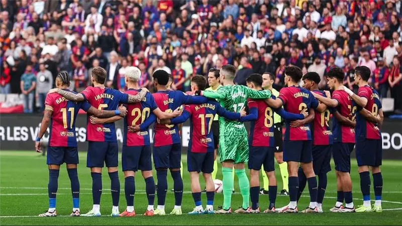 عودة الإثارة في الليجا.. قمة برشلونة وفالنسيا وصدام مدريدي في سوسيداد