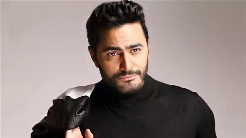 تامر حسني يشيد بموهبة هنا الزاهد: أنتي نجمة صف أول