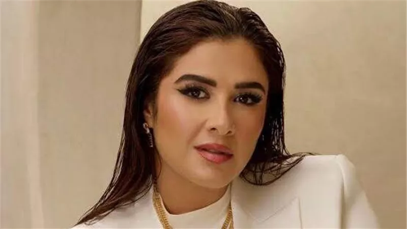 موعد ومكان عزاء والد ياسمين عبد العزيز