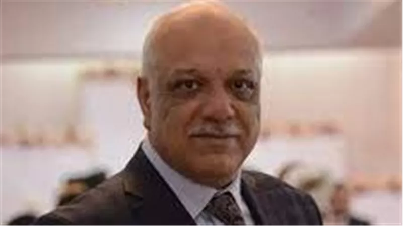 عائشة بن أحمد تعلن وفاة الفنان فتحي الهداوي