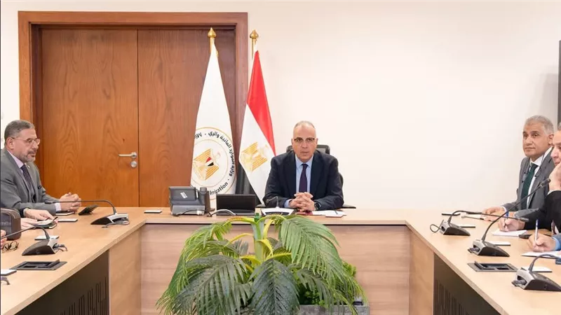الحكومة تتابع الموقف المائى خلال موسم الزراعات الشتوية 