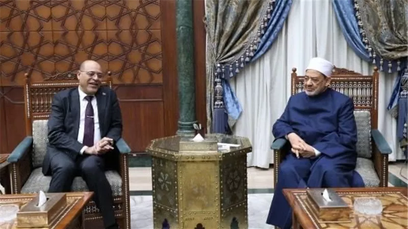 تعاون مشترك بين الأزهر والعمل لدعم المهارات والتوظيف للطلاب