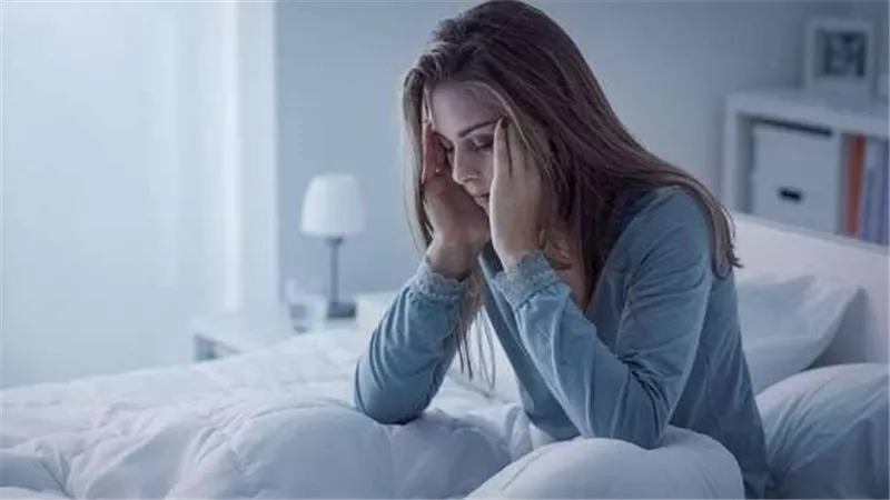 تأثير قلة النوم على صحتك العقلية والجسدية.. كل ما تحتاج إلى معرفته