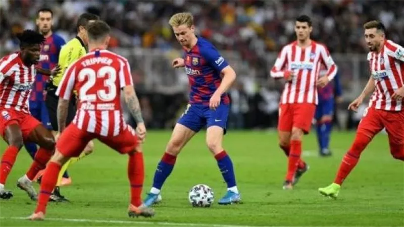 برشلونة وأتلتيكو مدريد .. لمن التفوق قبل المواجهة المرتقبة؟