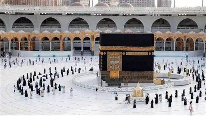 تصل لـ 55 ألف جنيه.. أسعار عمرة شهر «رجب»