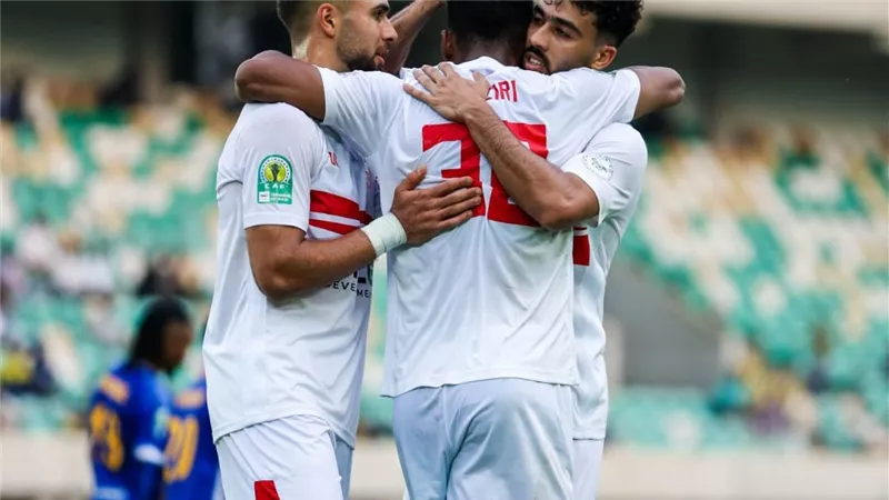 ميشالاك وعمر فرج يتقدمان تشكيل الزمالك لمواجهة طلائع الجيش بالدوري