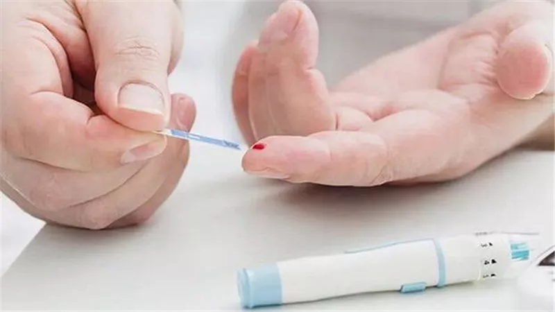 لماذا يعتبر العطش المفرط مؤشرًا على الإصابة بمرض السكري؟