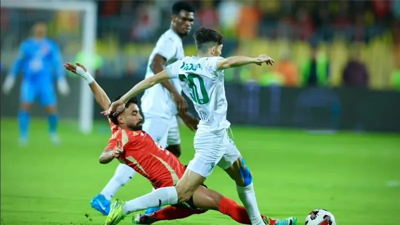 بالأرقام.. مروان عطية يتألق ويخطف الأضواء في الأهلي بالدوري المصري