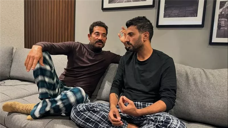 «سيد الناس».. عمرو سعد ينفي خلافاته مع محمد سامي