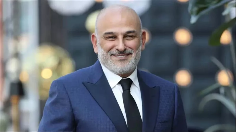 بعد غياب 14 عاماً كاملاً.. عودة الفنان السورى جمال سليمان لدمشق