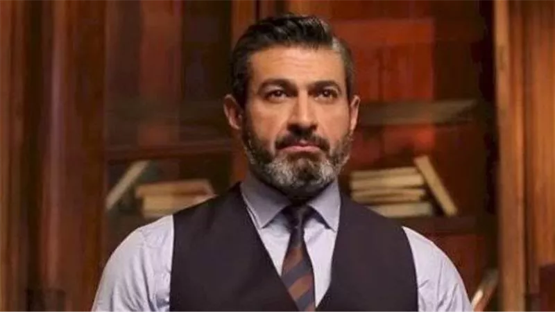 ياسر جلال يوضح حقيقة مشاركته في مسلسلين برمضان 2025