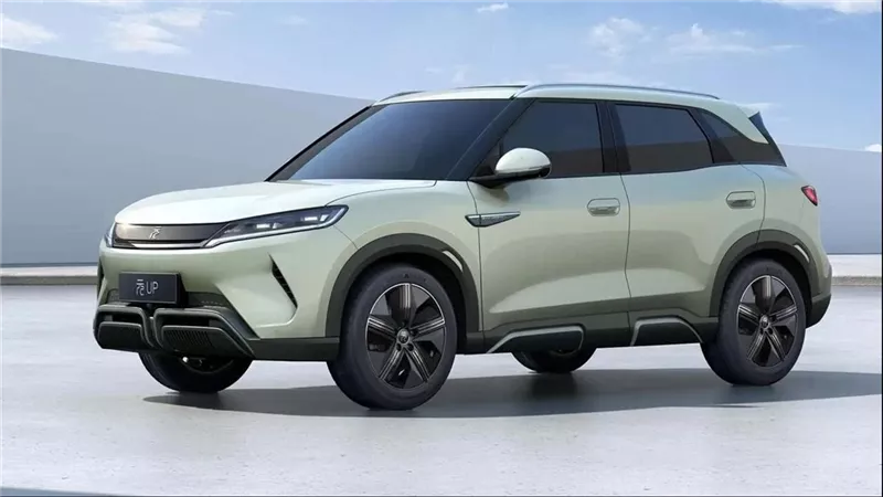 ‏BYD تكشف سيارة كهربائية جديدة بتصميم رياضي مبتكر